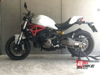  Ducati Monster 821